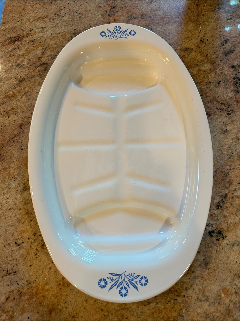 Corningware #P-19 Vintage Oval Platter Blue Cornflower 1950’s Flame Brand-stamp.